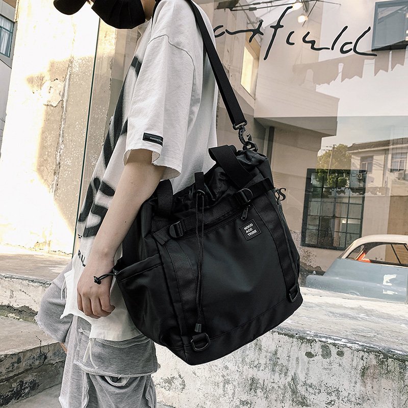 Borse a tracolla da uomo borsa - Streetwear Brand Bag recensione e prezzo